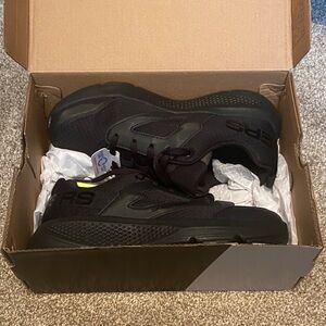 Skechers Men's All-Black Casual Sneakers